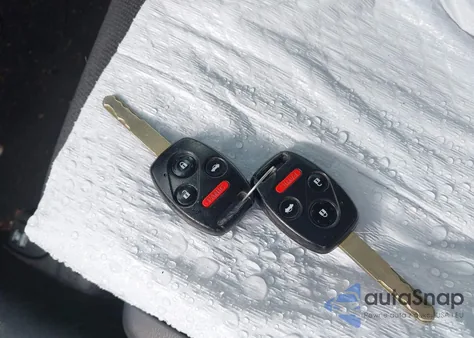 2013 Honda Civic Lx z USA, uszkodzony, nr VIN 19XFB2F56DE036016